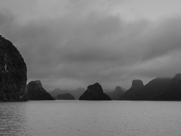 Cloudy day at Ha Long Bay